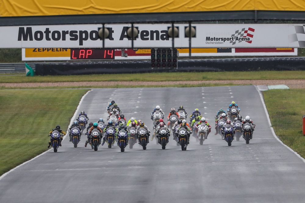 20170701_YamahaCup_Rennen_01_Oschersleben_004